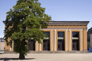 Thorvaldsens Museum set udefra.